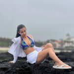 Monami Ghosh Instagram - Now i am missing my beach vibe…