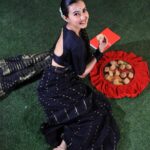 Monami Ghosh Instagram - Poila boishakh mishti chhara mishti hoy naki?
