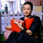Monami Ghosh Instagram - বেহিসেবি বছরের হিসেবের হালখাতা ।
