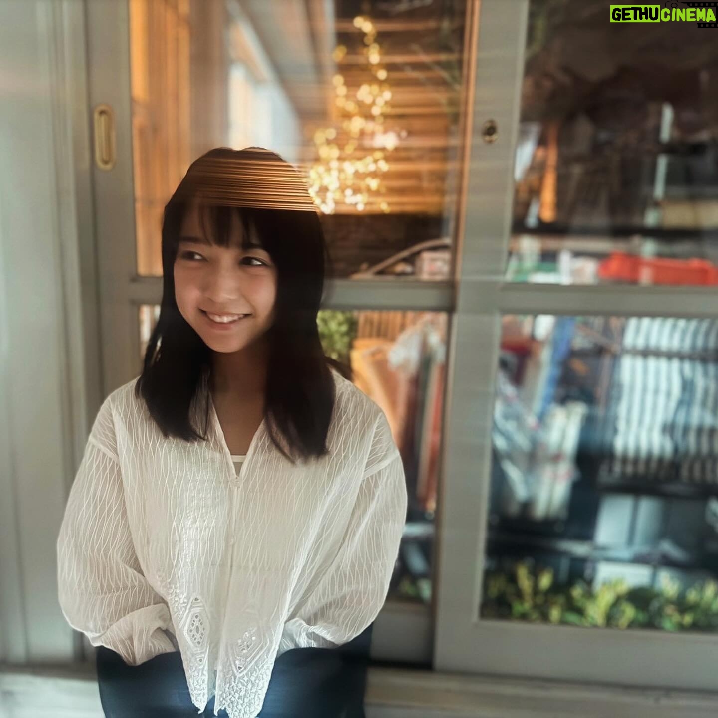 Mone Kamishiraishi Instagram - 内に籠もったり少しずつ開いたりしながら、漂ったりとどまったりしながら声を重ねました。いつもまあるい確かさで包んでくださる大橋トリオさんに心からの感謝を…🕊️スピカ、どうぞよろしくお願いします