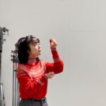 Mone Kamishiraishi Instagram - いつも連載で美味しい思いをさせてもらっているメンズノンノさま、今月はなんと10ページの特集です。愛しいたべものたちと写っています。付録の美容冊子にもちらっと。ありがたい、、ぜひチェケラのほど