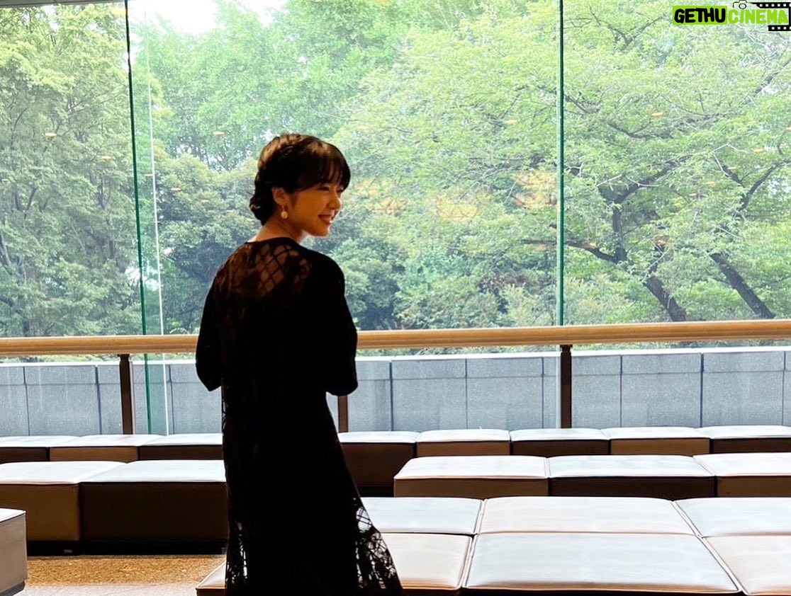 Mone Kamishiraishi Instagram - 古代メキシコ展、東京国立博物館で本日からです。貴重な品々をぜひその目で、その肌で! 都美術館のマティス展とセットで行っていただくのが上白石家的おすすめです。私は昨日ハシゴした。どちらの音声ガイドもぜひ😏