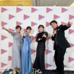 Mone Kamishiraishi Instagram - 夜分に失礼します。発表！今年イチバン聴いた歌　今年もありがとうございました！藤井アナ、水卜アナ、市來アナのお人柄の温かさと心強さったら！！そしてユーミンさんにお話を伺えたことも一生の宝物です。アーティストの皆さまどなたも本当にすてきで、音楽を心から楽しみました。今年もあと少し、音に乗ってがんばりましょう🕺