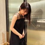 Mone Kamishiraishi Instagram - 千と千尋の神隠し、ロンドン公演の本初日が明けました！特別な緊張感に背中を押された夜でした。 言葉や文化の違うキャスト・スタッフが作品愛のもとひとつになっていてとても温かいです。同時に日本ツアーを走る大好きな人たちの存在も本当に心強くて嬉しい。博多と大阪での公演も待ち遠しくてたまりません。 ここから8月末まできっといろんな日がありますが、全部血肉にして頑張ります！ I’m so grateful for this opportunity here in London. Come and see us in “Spirited Away” at London Coliseum♨️
