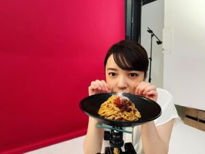 Mone Kamishiraishi Instagram - 最近、啜ってますか？キッコーマンの大豆麺、啜ってみて〜🍜
