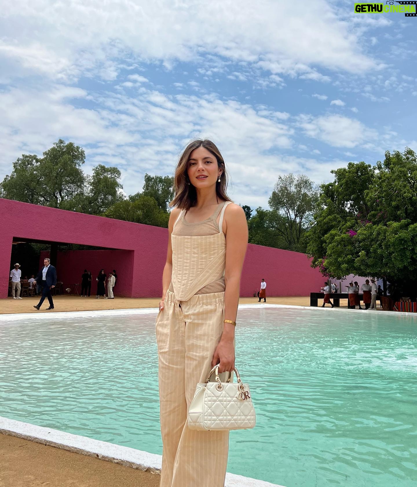 Monica Barbaro Instagram - beautiful weekend in one of my favorite cities with @dior