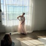 Monica Barbaro Instagram - …and a little @grumpymagazine bts shot by @ashleyaroe and me