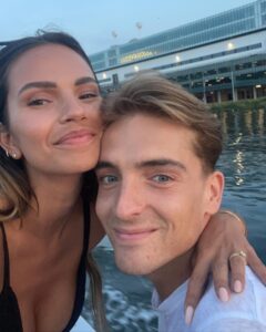 Monica Geuze Instagram - Weekend favs💙