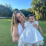 Monick Camargo Instagram – Você faz tudo valer à pena. 🤍