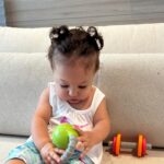 Monick Camargo Instagram – Como está o foco por aí? 
💪🏼🤍🍼
