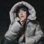 Monika Instagram - #광고 캐나다구스의 23FW 신제품인 싸이프레스 푸퍼를 입어보았어요. 가볍지만 따듯하고 착용하기도 편해서 요즘처럼 추워지는 날씨에 손이 자주 가네요! ☃️ 내 새로운 아우터야 이번 겨울을 잘 부탁해! #CanadaGoose #캐나다구스 #싸이프레스푸퍼