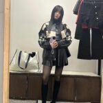 Monika Instagram - #수고하는내왼쪽사람 @dontkillmaviv P.S 골든걸스 많이 응원해주세요!! 너무 멋진 쌤들 덕분에 많이 배워요 ㅠㅠ