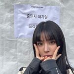 Monika Instagram - #수고하는내왼쪽사람 @dontkillmaviv P.S 골든걸스 많이 응원해주세요!! 너무 멋진 쌤들 덕분에 많이 배워요 ㅠㅠ