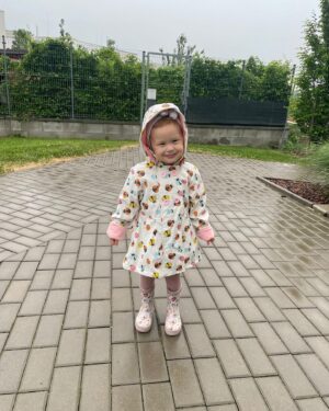Monika Bagárová Instagram - Můj nejoblíbenější človíček na světě 🤍 Za chvíli slaví 4 roky. Utíka to jako voda, za chvíli budeme řešit zápis do školy! 🤌🏼🙈🤍 timeflies ..