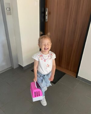 Monika Bagárová Instagram - Můj nejoblíbenější človíček na světě 🤍 Za chvíli slaví 4 roky. Utíka to jako voda, za chvíli budeme řešit zápis do školy! 🤌🏼🙈🤍 timeflies ..