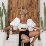 Monique Coleman Instagram - 🦋✨11.1 ✨🦋 “We delight in the beauty of the butterfly, but rarely admit the changes it has gone through to achieve that beauty.” ― Maya Angelou 📸 @annamuradas 👗 @atelierndigo 🙏🏾 @maisonpriveepr_la 💄 @veronica_kole #mightymo #countdownto43