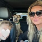 Monique Westenberg Instagram - Mijn highlights van deze week 🌸 Tijdens de judo les even naar de zonnebank 🌸 Bezoekje aan de dierenarts 🌸 Robbie werd 1 jaar en dat vieren we met taart 🌸 Tandarts! 🌸 Favo luchtje momenteel 🌸 Skilesje 🌸 Frenkie ♡︎