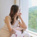 Moon Lau Instagram - 一個角落 可以安靜下來 一個空間 可以喘息呼吸 想著感恩的人和事 想著珍惜的分與秒 其他的 一概不重要🍀 在Murray的Cassia lounge享受了 與三五知己分享生活點滴的小聚時間 香檳 美食 舒適寫意的環境 小小假期後又是元氣滿滿的 ♥️