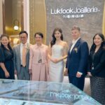 Moon Lau Instagram - ♥️非常感謝馬來西亞六福精品廊Lukfook Joaillerie的邀請，亦很榮幸能夠成為開幕儀式的剪綵嘉賓✨ @lukfookjewellery_official 珠寶除了代表高貴優雅，還可以是一種生活態度和潮流，為美麗注入活力和朝氣⭐️ 今次旅程真係好開心好興奮🥰 希望六福各位同事身體健康，業務蒸蒸日上，創建高峰！♥️