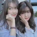 Moon Lau Instagram - 佢話天氣好好個光好靚所以要影相🥰 @christielauu 最後一張個瀏海亂到懷疑人生😂 我常常說，有你在，好幸福。 成長和經歷過後，我們都長大了，但在認真的為工作奮鬥和成熟的努力面對人生同時，我慶幸仍然能在你旁邊一邊笑一邊做最真實的自己。 Hair by Rick @momoavedahair_rick Accessories by @angeladetarot