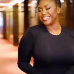 Motsi Mabuse Instagram - Imagine I woke up and decided to listen to all the negative voices , it can’t be done voices , the jealous voices , the she was lucky voices , the envious voices , the racist voices, the laugh less voices , the your too loud voices , the you are too big voices , the you have no talent voices , the I made you voices ……… just imagine I had listened …………… LUCKILY I DIDNT … HAVE THE COURAGE TO DO YOUR THING 🍀🍀🍀🍀 #loveandlight