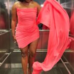 Motsi Mabuse Instagram – About last night ❤️❤️❤️❤️❤️❤️This whole conversation about haters needs to 🛑 chill !! Don’t feed the trolls 👿 . The amount of love is so much more  @letsdance is all about joy ❤️❤️❤️🙏🏾 and if it was easy everyone would do it ❤️❤️❤️🙏🏾🙏🏾#loveandlight visuals @timmachtdencut