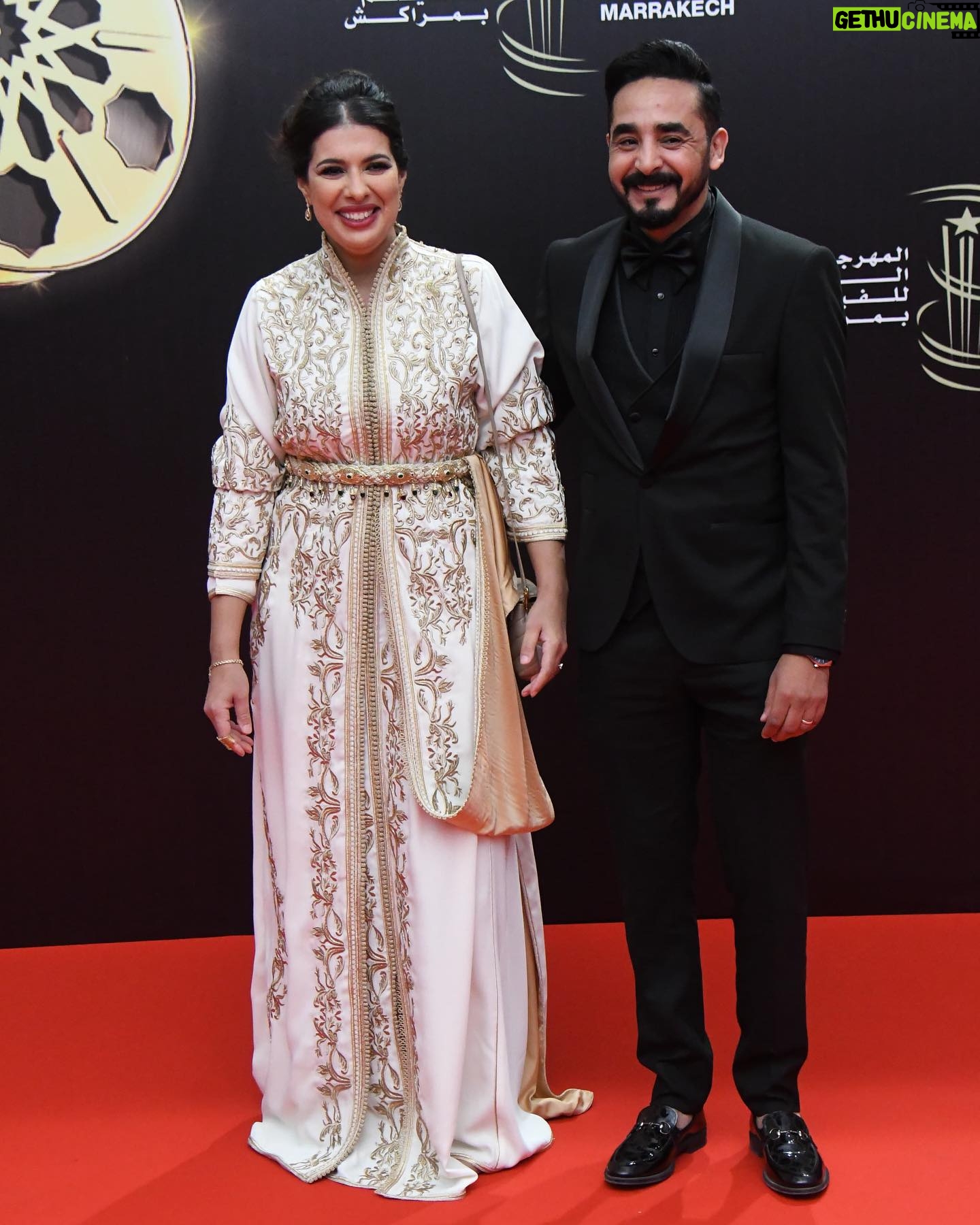 Mounia Lamkimel Instagram - @marrakechfilmfestival @naamanadil 👗: @zor.creations 💪♥️ #redcarpet #festival #cinema #actress #actresshot #couple #light #shining #caftanmoroccan #caftan #mounialamkimel #mounia_lamkimel #سينما #قفطان #قفطان_مغربي #مهرجان #مونية_لمكيمل