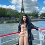 Mounia Lamkimel Instagram - السلام عليكم ☺️♥️ عجبوني بأربعة حطيتهم كاملين🫣 #مونية_لمكيمل #mounialamkimel #mounia_lamkimel #paris #parís #travel #voyage