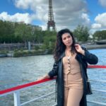 Mounia Lamkimel Instagram - السلام عليكم ☺️♥️ عجبوني بأربعة حطيتهم كاملين🫣 #مونية_لمكيمل #mounialamkimel #mounia_lamkimel #paris #parís #travel #voyage