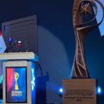 Mounia Lamkimel Instagram – اصحابي من بغداد كنسلم عليكم
فرحانة بزاف أنه فيلمي #مطلقات_الدار_البيضاء كيمثل المملكة المغربية ببغداد خلال فعاليات مهرجان بغداد السينمائي 
وطبعا القفطان المغربي الهماوي ديما حاضر فالطابي غوج😉 من امضاء الأنامل الذهبية المغربية @zor.creations 
ماكياجي وشعري من فريق عمل جميل جدا  @coiffure_mustafa @zoza_makeupartist92 
الفيلم من إمضاء عهد بن سودة وبطولة نخبة من ألمع الفنانين المغاربة ولي استمر العرض دياله فالقاعات السينمائية لأكثر من عشر أسابيع وحضى بمشاهدات عالية ناهيك عن مشاركات وجوائز دولية 💪اليوم كيحط الرحال ببغداد 
شكرا للسفارة العراقية بالمملكة المغربية على الاستقبال الراقي♥️
#مونية_لمكيمل #قفطان_مغربي #مهرجان #بغداد #السجادة_الحمراء #mounialamkimel #mounia_lamkimel #redcarpet #festival #caftan #caftanmarocain #caftan_marocain