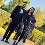Mounia Lamkimel Instagram - Partners 🖤✔️ @naamanadil @rachid.asry @mostapha_smihri Tenue :l’adorable @zor.creations Maquillage et coiffure : le talentueux @halim_barakat_official #couple #couples #couplelove #black #blacklove #husbandandwife #ihavethebesthusband #mounialamkimel #mounia_lamkimel #adilnaaman #adil_naaman #machy #machymachy #newbalance #newlook #actor #actress #actresses