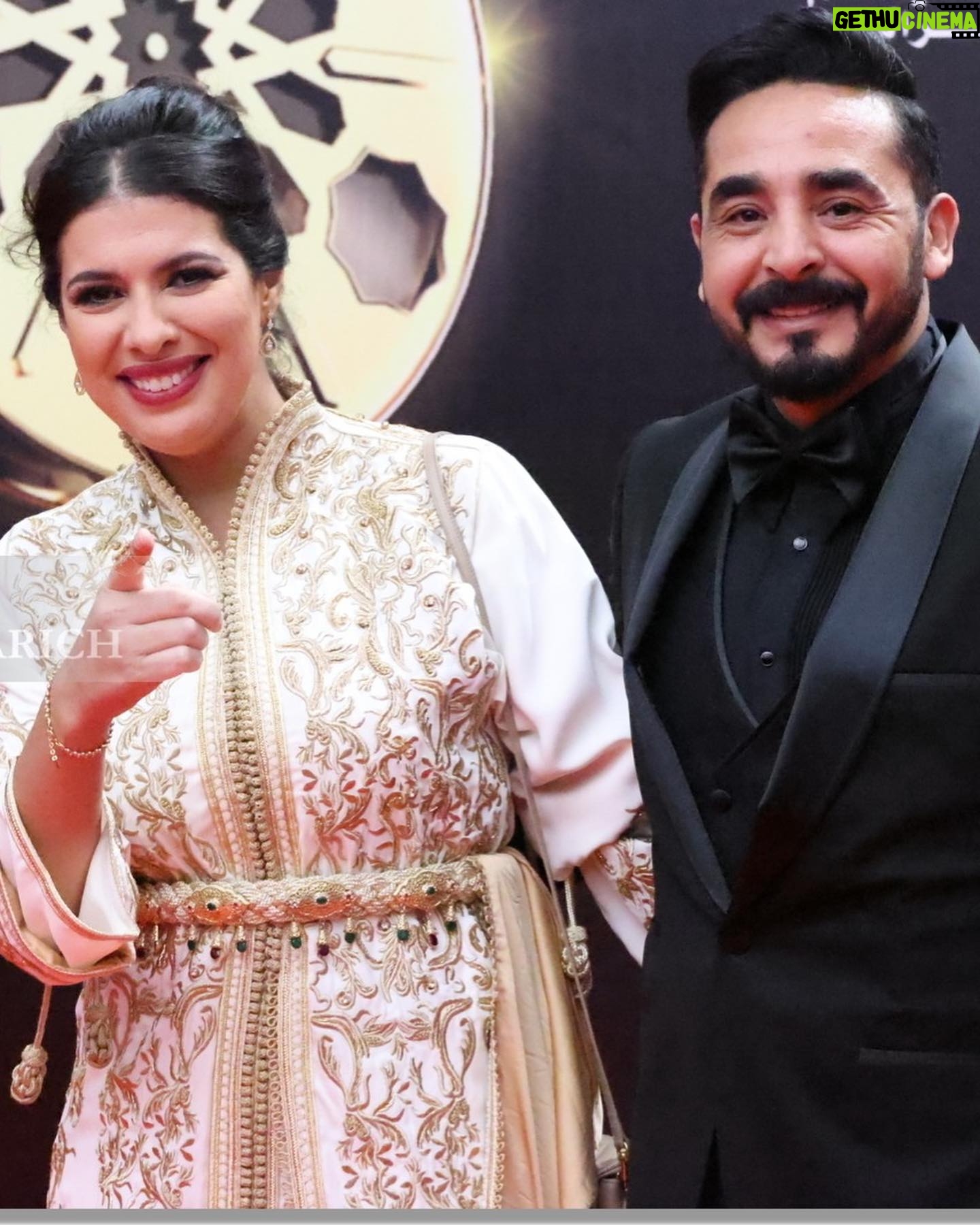 Mounia Lamkimel Instagram - @marrakechfilmfestival @naamanadil 👗: @zor.creations 💪♥️ #redcarpet #festival #cinema #actress #actresshot #couple #light #shining #caftanmoroccan #caftan #mounialamkimel #mounia_lamkimel #سينما #قفطان #قفطان_مغربي #مهرجان #مونية_لمكيمل