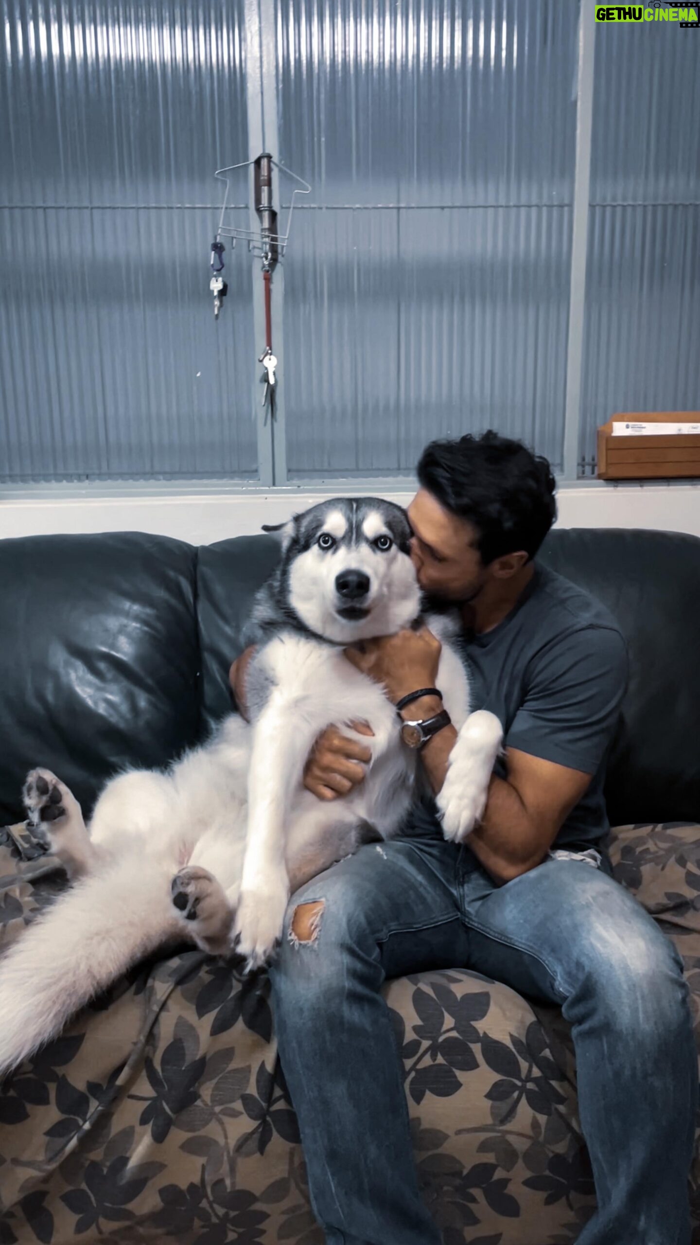 Murilo Cezar Instagram - achados com a LOBA 🤍