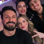 Murilo Cezar Instagram - promessa cumprida? ainda mais especial por ser na noite do aniversário da @sophiavalverde que merece todas alegrias e conquistas no seu novo ciclo! que noite linda, repleta de reencontros e lembranças. | toda jornada Poliana estará sempre no meu coração.