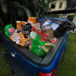 Murilo Cezar Instagram – ontem tivemos uma experiência única de adentrar na aldeia indígena aqui em Bertioga, para realizar uma doação de 300kg de ração. | ao todo na aldeia, são mais de 250 animais. | parabéns @caio_lima e @crossdogs_ por toda iniciativa e a @priscillaesbano por fazer esse lindo trabalho junto à aldeia.