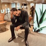 Murilo Cezar Instagram - Boa semana pra todos | stay classy