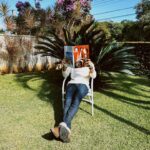 Murilo Cezar Instagram – começamos a semana de um jeito incrível | não é todo dia que saímos na revista da Riviera | mas isso tem um pq | vai lá no @mcz_openmare que eu te conto tudo