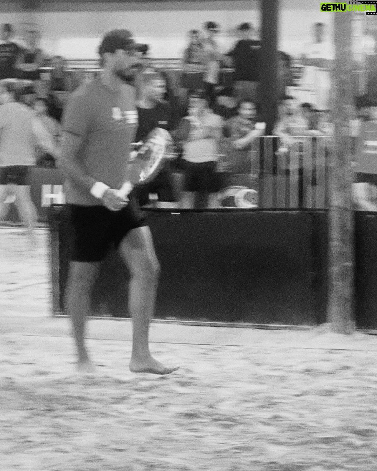 Murilo Cezar Instagram - que experiência incrível! jogar um torneio de beach tênis em casa. foi um baita desafio, e com certeza terão próximos. valeu meu parceiro 👊🏻