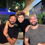 Murilo Cezar Instagram – Feliz dia das Mulheres 🌻

Aproveito esse dia para divulgar o espetáculo lindo, de uma mulher incrível, chamado: “Antes que seja tarde”
Trazendo em pauta a reflexão sobre o tempo com nossos Pais.

Todas as informações no perfil @antesquesejatarde.teatro 

Estará em cartaz no Teatro Vannucci aqui no Rio. 

Vão ao Teatro! Beijos e lindo fds