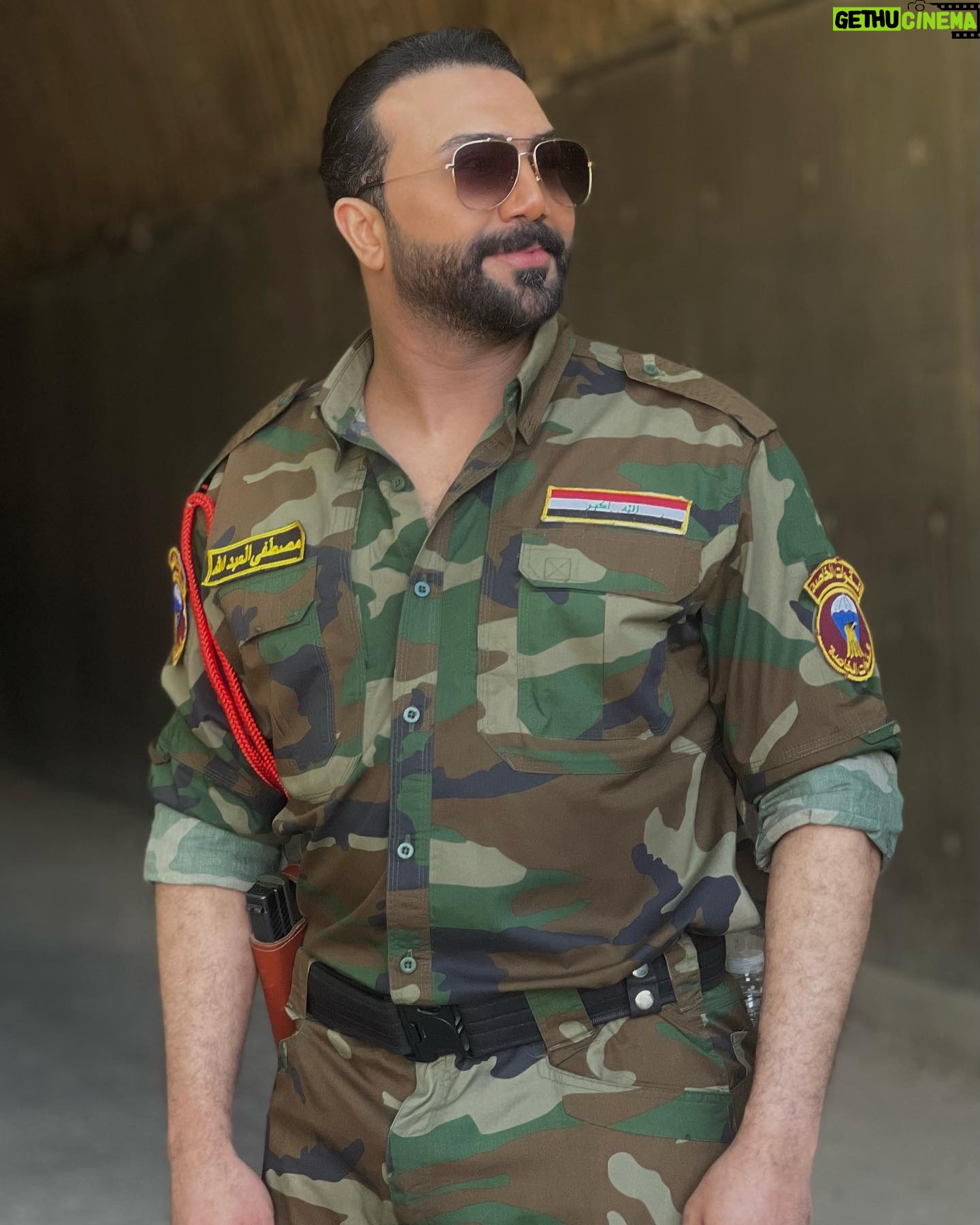 Mustafa Al abd ullaah Instagram - صرت احب حتى اليشبهونك كلشي حلو يذكرني بعيونك