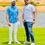Mustafa Al abd ullaah Instagram - اول تجربة حقيقة الي مع أعز الاصدقاء في لعبة الغولف وكانت من اجمل الرياضات التي مارستها في حياتي @hamed.aljamal @aylaoasis