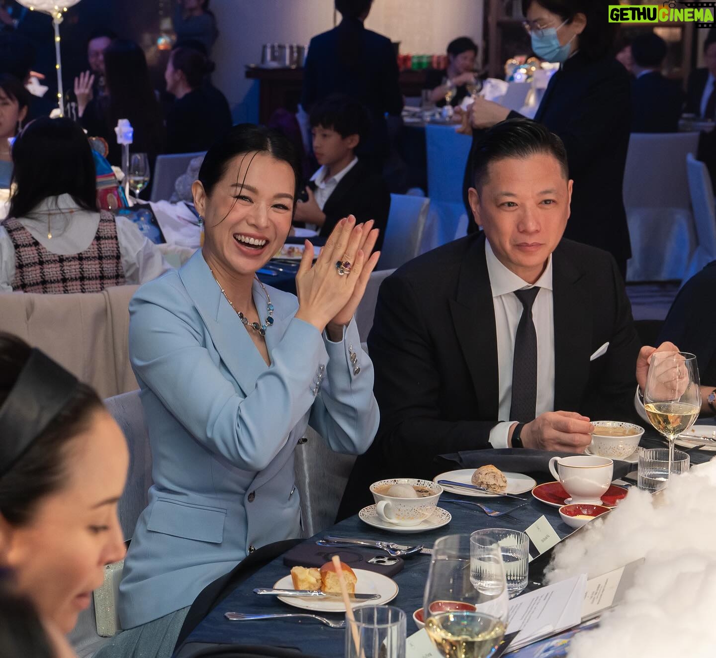 Myolie Wu Instagram - Thank you @makeawishhk for inviting us to their 25th Anniversary Gala Dinner💫 I was really touched to witness how wishes created hopes and changed the lives of children with critical illnesses and especially their families. Among all the heartwarming moments, Ryan’s wish was truly awe-inspiring. Despite battling two types of cancer, he still yearned for exploring the world using his own feet. With the support of Make-A-Wish Hong Kong, his wish of owning a road bike came true🚲 His heartfelt desire to use this bike to raise funds for other Wish Children and fulfill more beautiful Wishes impressed me a lot too. ❤️ Let’s spread more love together and make our world a even better place💖 @hakkaphil @colleenmcyu Learn more about Make-A-Wish Hong Kong here: https://makeawish.org.hk/ #HopeBeginsWithYou #25YearsOfWishes #makeawishhk