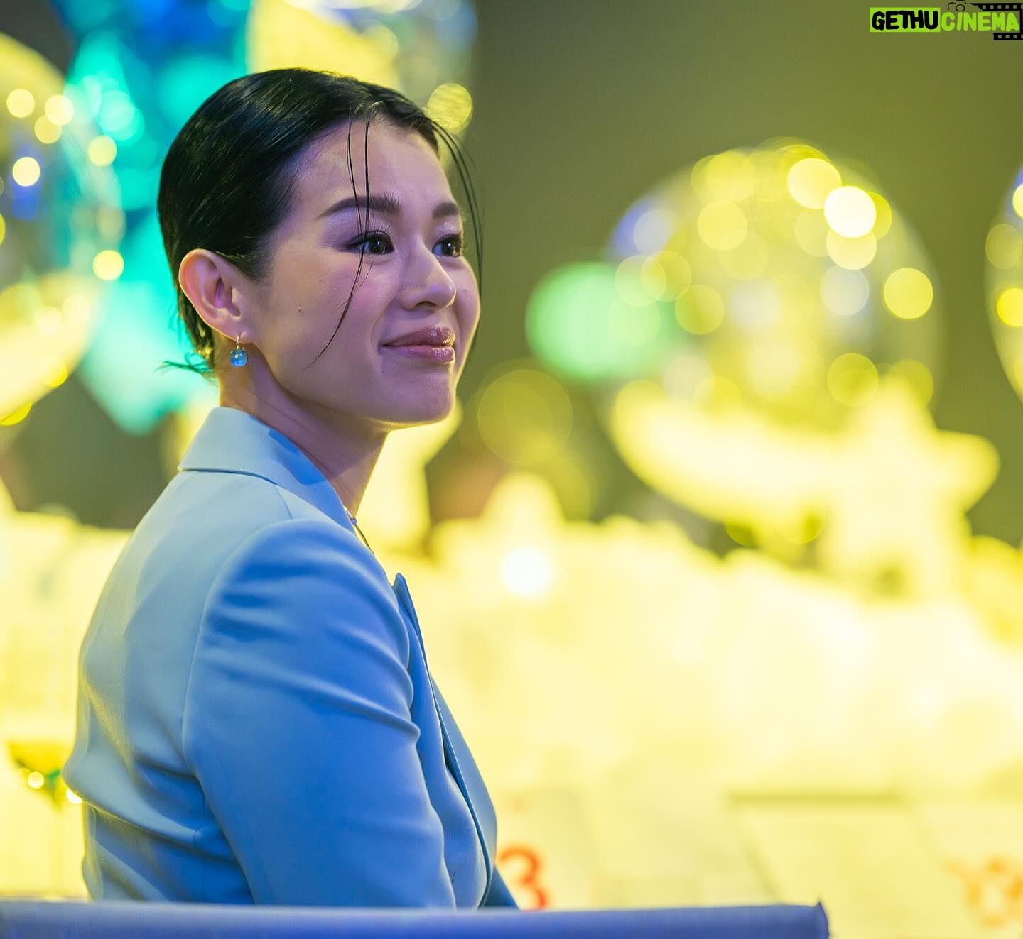 Myolie Wu Instagram - Thank you @makeawishhk for inviting us to their 25th Anniversary Gala Dinner💫 I was really touched to witness how wishes created hopes and changed the lives of children with critical illnesses and especially their families. Among all the heartwarming moments, Ryan’s wish was truly awe-inspiring. Despite battling two types of cancer, he still yearned for exploring the world using his own feet. With the support of Make-A-Wish Hong Kong, his wish of owning a road bike came true🚲 His heartfelt desire to use this bike to raise funds for other Wish Children and fulfill more beautiful Wishes impressed me a lot too. ❤️ Let’s spread more love together and make our world a even better place💖 @hakkaphil @colleenmcyu Learn more about Make-A-Wish Hong Kong here: https://makeawish.org.hk/ #HopeBeginsWithYou #25YearsOfWishes #makeawishhk