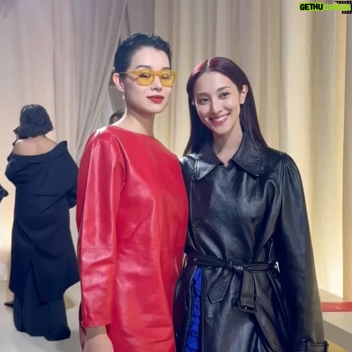 Myolie Wu Instagram - The show made us felt like we were in Switzerland, so dreamy and wild, loved the ding dong bells on the outfits ❤️🛎️ @bally @simonebellotti #bally