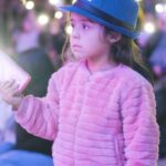 Myriam Hernández Instagram - Revisando los videos de ayer, me encontré con este el cual me provocó una profunda emoción 🥹❤️ Ver a diferentes generaciones y familias disfrutar y cantar mis canciones solo me resta agradecer el apoyo y cariño durante tantos años 🫶🏻🫶🏻 Recuerdo que la primera vez que fui al Festival de la Frutilla 🍓 Fue en 1989 (si, fue ayer jaja) y después de 35 años vuelvo recibiendo el mismo cariño y aún con más fuerza. Gracias Purén por regalarme una noche mágica ❤️🇨🇱 🎥 @wehubcl