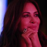 Myriam Hernández Instagram – Lo que viví anoche es muy difícil de explicar… No encuentro las palabras que realmente transmitan lo que sentí… Lloré en muchos momentos… Escuchar a muchos artistas, productores, hablar como lo hicieron, me llega al alma… Y para rematar las interpretaciones de @monlaferte @nicolemusica @quiqueneiraoficial y @aka.shirel me dejaron sin aliento 🥹🤍
Solo puedo agradecer a Dios, a mi familia, a la @scd_chile por este inmenso reconocimiento, a mi staff, colegas y amigos que me llenaron de elogios y cariño, a mi profesor de canto y tantos mensajes de amor que recibo a diario de ustedes!!
Todo esto es mi motivación para seguir hasta que Dios quiero y me lo permita 🤍🙏
Gracias infinitas!! 🤍

📸 @fernando.fotografias