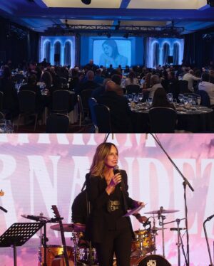 Myriam Hernández Instagram - Lo que viví anoche es muy difícil de explicar… No encuentro las palabras que realmente transmitan lo que sentí… Lloré en muchos momentos… Escuchar a muchos artistas, productores, hablar como lo hicieron, me llega al alma… Y para rematar las interpretaciones de @monlaferte @nicolemusica @quiqueneiraoficial y @aka.shirel me dejaron sin aliento 🥹🤍
Solo puedo agradecer a Dios, a mi familia, a la @scd_chile por este inmenso reconocimiento, a mi staff, colegas y amigos que me llenaron de elogios y cariño, a mi profesor de canto y tantos mensajes de amor que recibo a diario de ustedes!!
Todo esto es mi motivación para seguir hasta que Dios quiero y me lo permita 🤍🙏
Gracias infinitas!! 🤍

📸 @fernando.fotografias