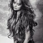 Myriam Hernández Instagram – Un miércoles frío, pero lleno de Seducción ❤️