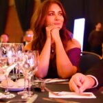 Myriam Hernández Instagram – ME SIENTO PROFETA EN MI TIERRA 🇨🇱🤍
Han sido tantos los mensajes y las muestras de cariño que me han enviado hoy, que sólo tengo palabras de agradecimiento para todos ustedes 🤍 Reviso las imágenes y es inevitable no volver a sentir la emoción que viví anoche y sigo viviendo… Aprovecho de darles las gracias una vez más a todas y cada una de las personas que hicieron posible esta noche tan especial 🤍

Gracias @scd_chile por nombrarme Figura Fundamental de la Música Chilena 🇨🇱 Es algo que atesoraré siempre en mi corazón 🤍

🎥 @wehubcl