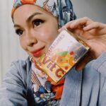 Nad Zainal Instagram – VIT C @nurrifa.hq yang sangat bagus untuk mencerahkan kulit, dan menghilangkan jerawat 

VIT C @nurrifa.hq ada GLUTA tau! 

itu membezakan vitamin c ini dengan yang lain

makan tiap hari , paling bagus waktu pagi

kalau nak, boleh click dekat linktrre di bio 

@nurrifa.hq